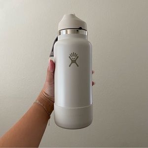 Hydro flask 32oz Sandalwood